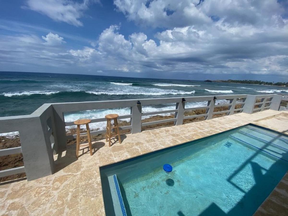 Casita Familiar Con Vista Al Mar Y Piscina Villa Arecibo Luaran gambar